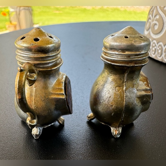 Vintage Liberty Bell Pennsylvania PA Salt & Pepper Shakers - Picture 3 of 9